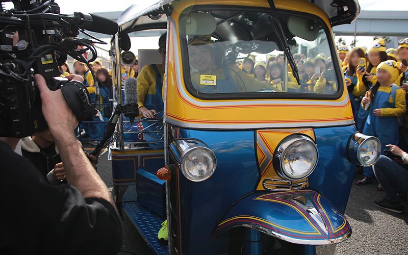 TUKTUKトゥクトゥクでミニオンズラン